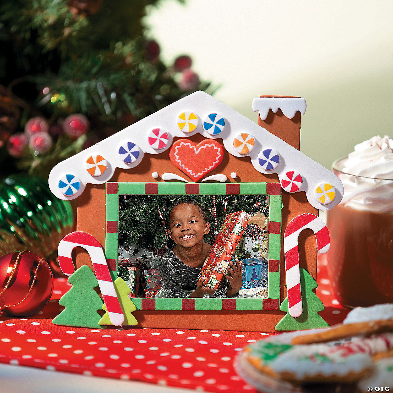 Foam Gingerbread House Picture Frame Magnet Craft Kit - 12 Pk
