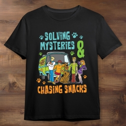 Scooby Doo Solving Mysteries Black T-shirt