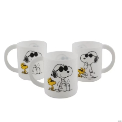 Snoopy & Woodstock Plastic Mugs - 12Pk