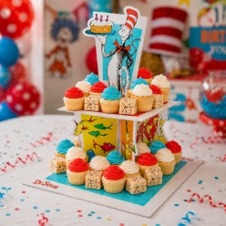 Cat in the Hat Foam Large Reusable Treat Stand