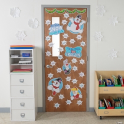 Frosty the Snowman Door Decorating Kit