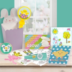 70% OFF: Easter Mini Basket 10pc Gift Pack
