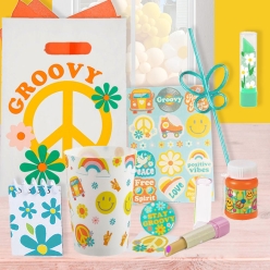 *Groovy Girls 9 Piece Loot Pack