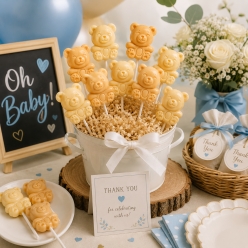 Teddy Bear Vanilla Lollipops - 12Pk