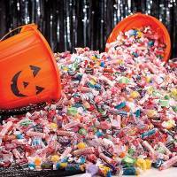 *Halloween Candy Canada